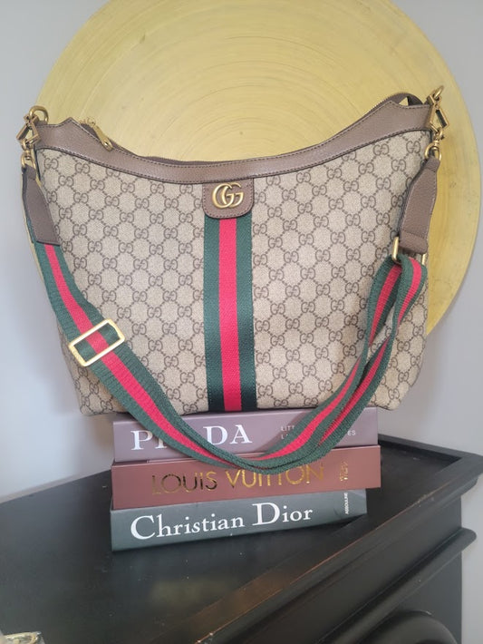 GG Classic Large Crossbody