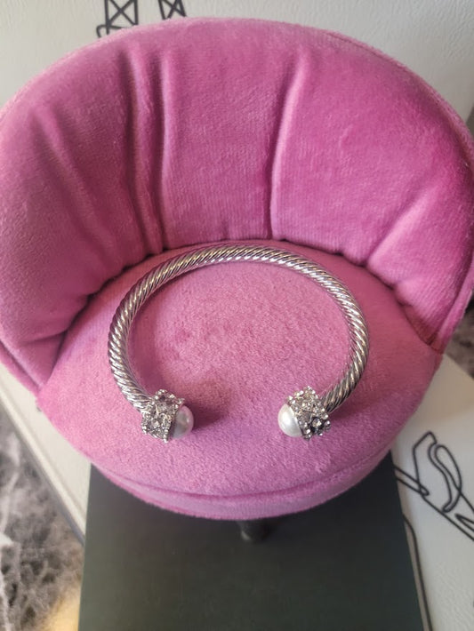 DY Bling Head Cable Cuff