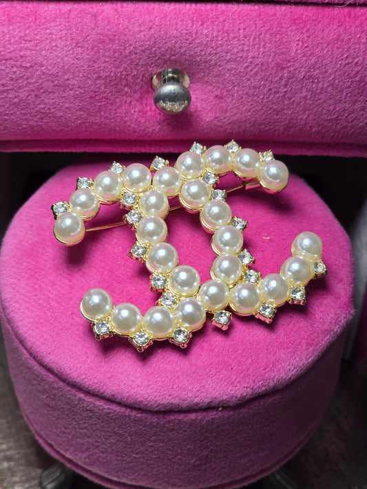 CC Classic Pearl Brooch