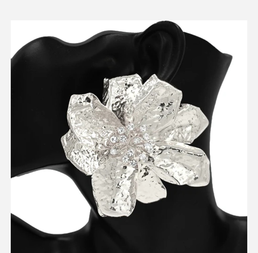 Petal Luxe Earrings
