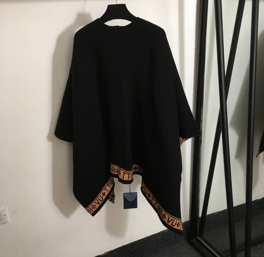 LV Luxury Reversible Wrap