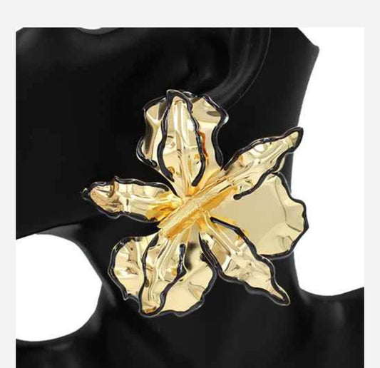 Petal Luxe Earrings