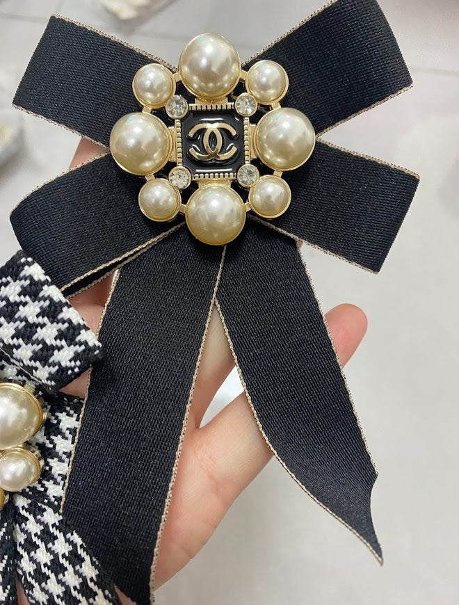 CC Classic Ribbon Brooch