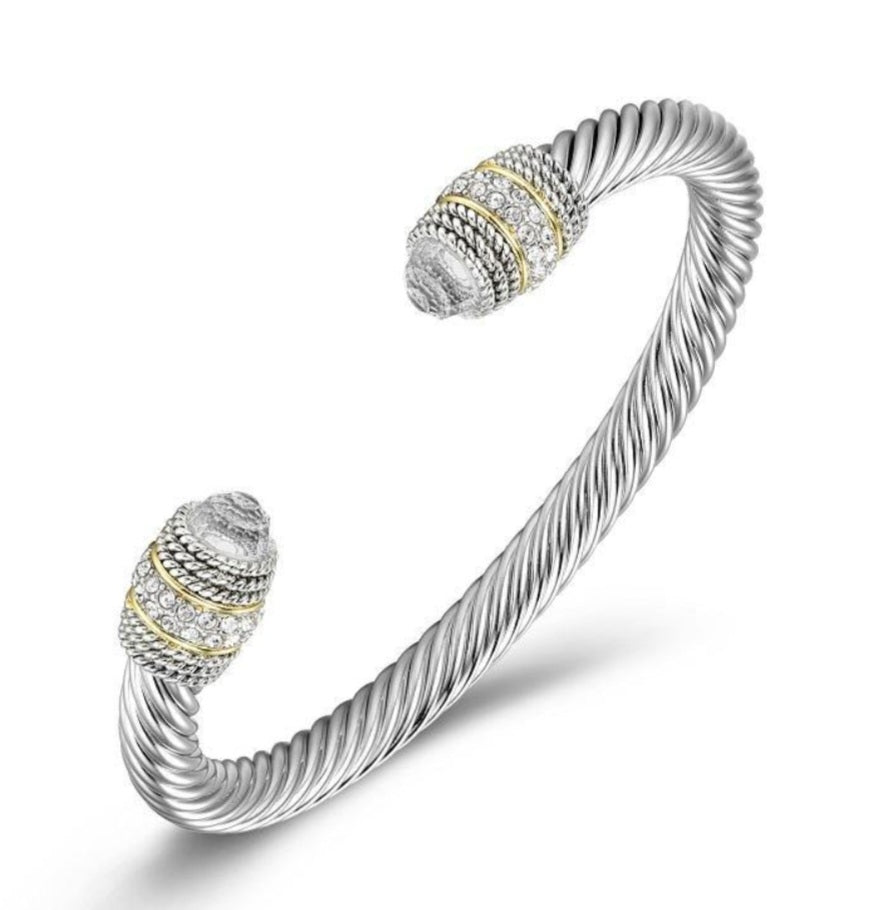 DY Classic Cable Cuff